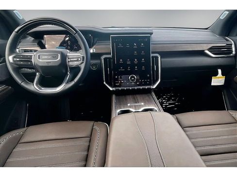 New 2026 GMC Acadia Denali Ultimate image 5