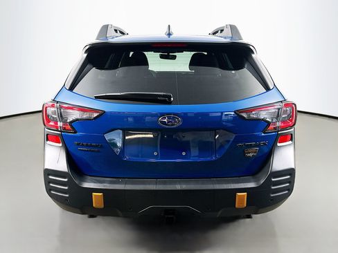 Used 2025 Subaru Outback Wilderness AWD/4WD image 6