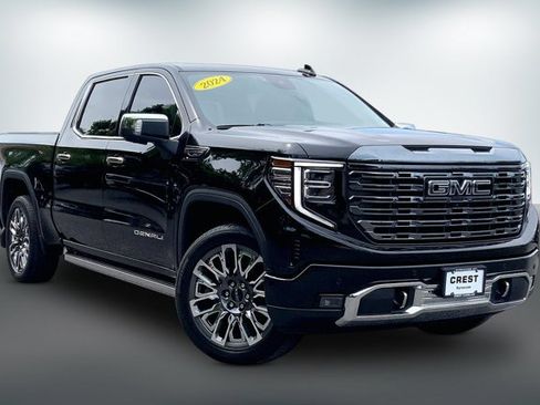 Used 2024 GMC Sierra 1500 Denali Ultimate AWD/4WD image 1