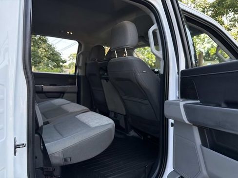 Used 2022 Ford F150 XLT w/ Equipment Group 302A High AWD/4WD image 16