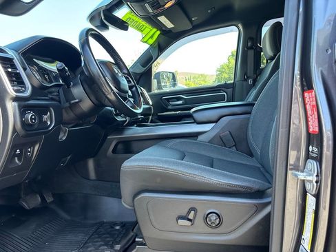 Used 2021 RAM 1500 Big Horn AWD/4WD image 14