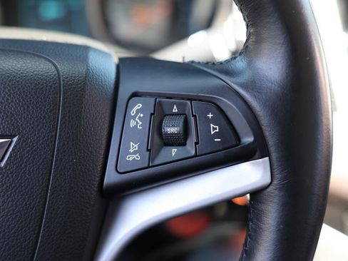 Used 2014 Chevrolet Cruze LT FWD image 25