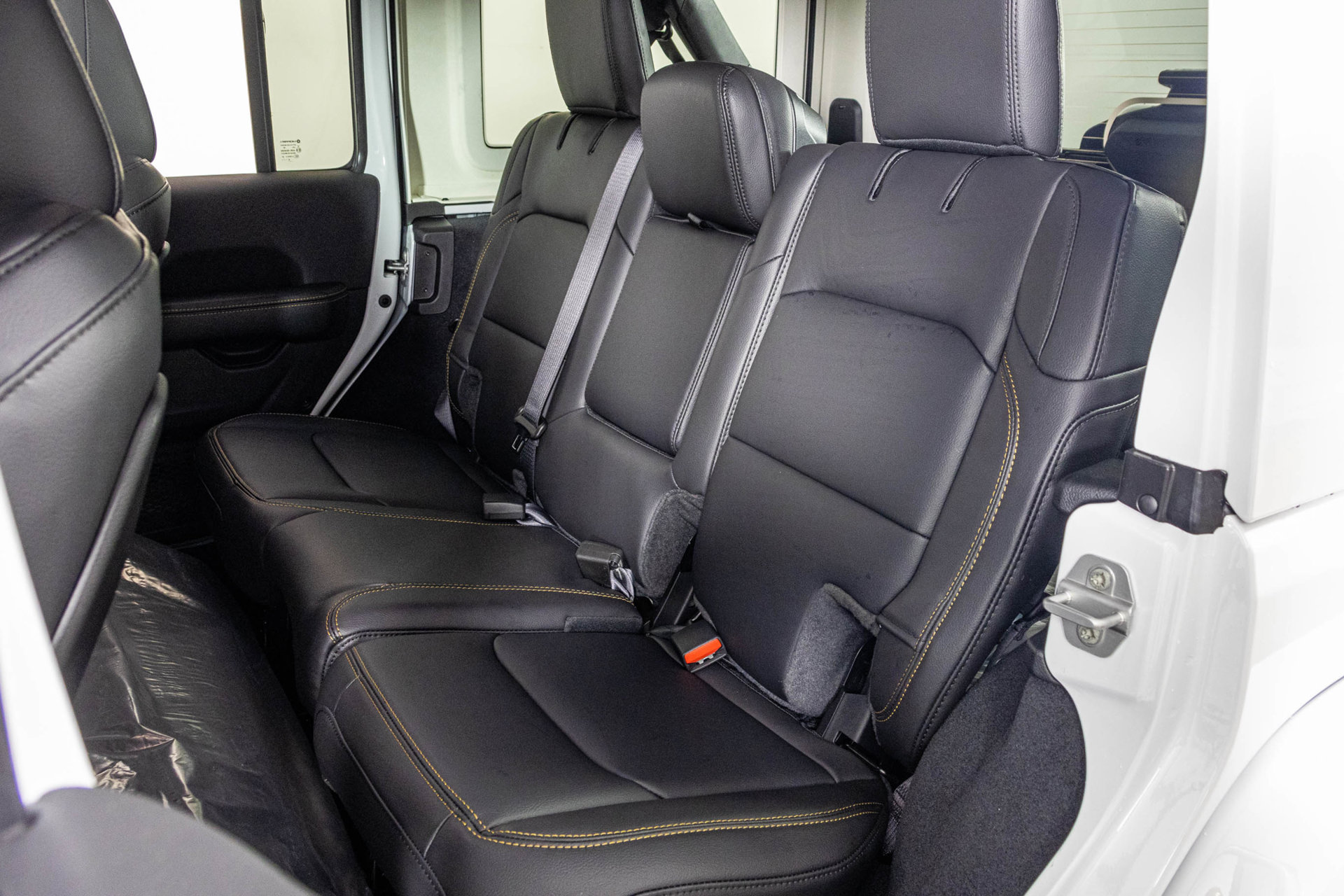New 2027 Jeep Wrangler Unlimited Sahara AWD/4WD image 35