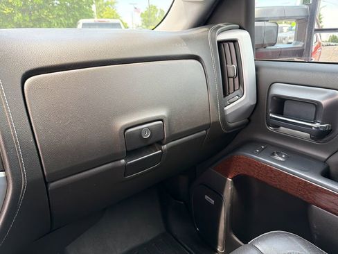 Used 2018 GMC Sierra 2500 SLT AWD/4WD image 36