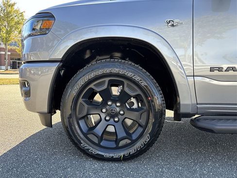 New 2026 RAM 1500 4x4 Crew Cab image 10