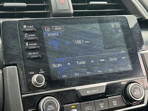 Used 2020 Honda Civic Sport image 25