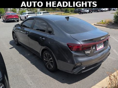 Used 2024 Kia Forte LXS w/ LXS Technology Package FWD image 5