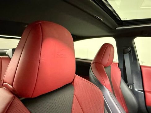 Used 2024 Lexus ES 300h F Sport image 37