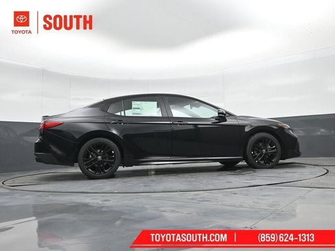 New 2026 Toyota Camry SE w/ Convenience Package image 33