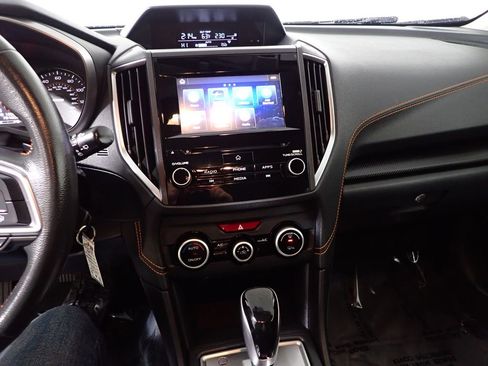 Used 2022 Subaru Crosstrek 2.0i Premium AWD/4WD image 29