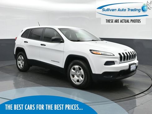 Used 2017 Jeep Cherokee Sport w/ Cold Weather Group AWD/4WD image 1