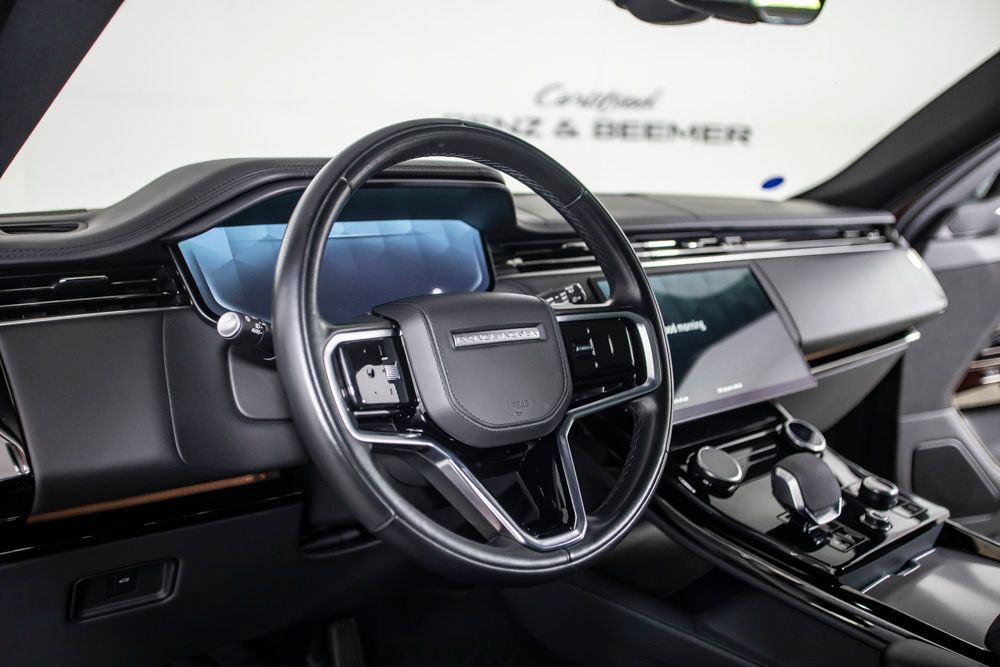 Used 2023 Land Rover Range Rover Sport SE AWD/4WD image 21