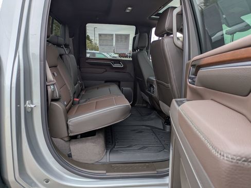 Used 2026 GMC Sierra 2500 Denali w/ Denali Reserve Package image 38