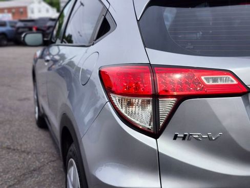Used 2020 Honda HR-V EX image 9