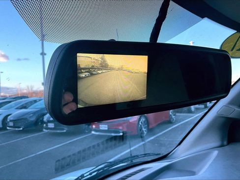 Used 2017 Chevrolet Express 3500 image 17