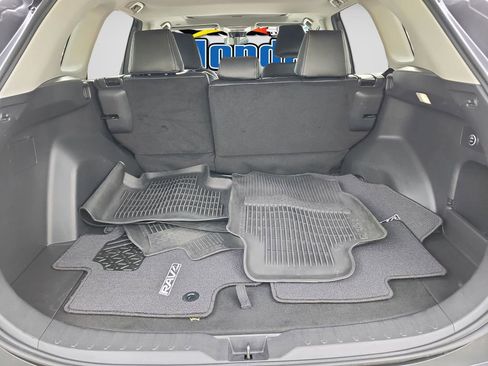 Used 2024 Toyota RAV4 XLE w/ Convenience Package FWD image 14