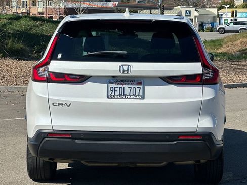 Used 2023 Honda CR-V EX-L image 5