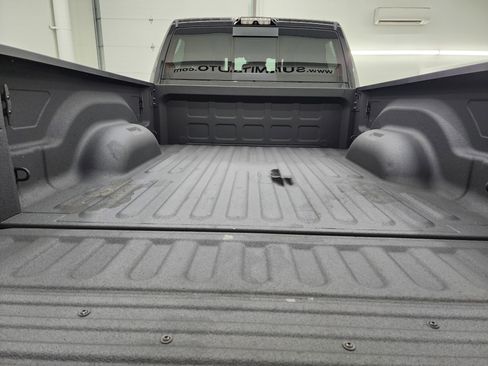 Used 2020 RAM 2500 Laramie image 37