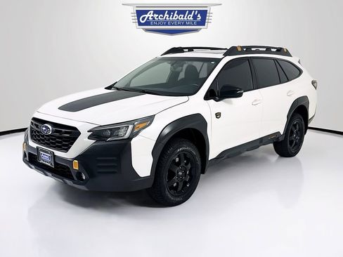 Used 2022 Subaru Outback Wilderness w/ Wilderness Package image 3