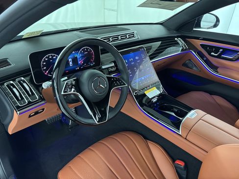 New 2026 Mercedes-Benz S 500 4MATIC image 4