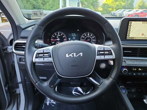 Used 2022 Kia Telluride EX w/ EX Premium Package AWD/4WD image 22