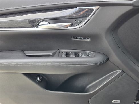 Used 2020 Cadillac XT5 Premium Luxury image 30