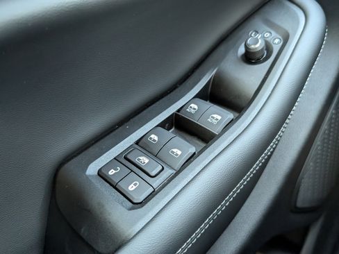 New 2026 Jeep Grand Cherokee Altitude AWD/4WD image 15