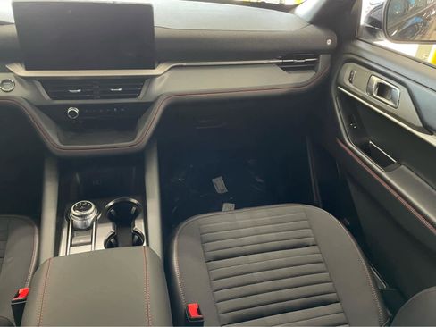 New 2026 Ford Explorer ST-Line image 12