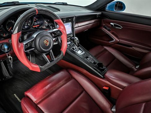 Used 2018 Porsche 911 Carrera image 12