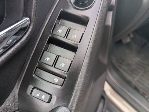 Used 2022 Chevrolet Trax LT w/ Driver Confidence Package image 16