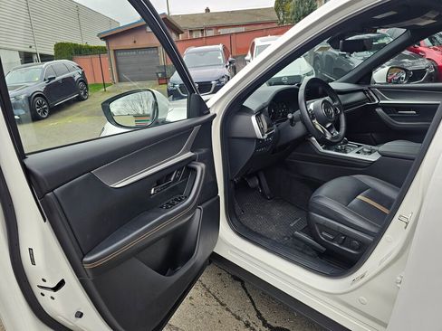 Certified 2024 MAZDA CX-90 Plug-In Hybrid w/ Premium Plus image 25