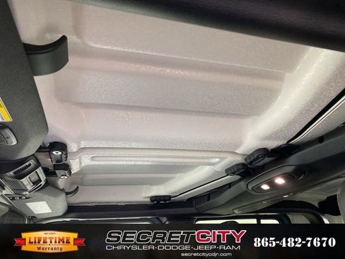 New 2026 Jeep Gladiator Sport image 29