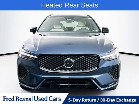 Used 2026 Volvo XC60 B5 Core w/ Climate Package AWD/4WD image 2