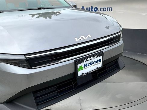 Used 2025 Kia K4 FWD image 33