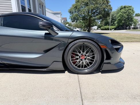 Used 2019 McLaren 720S Performance RWD image 28