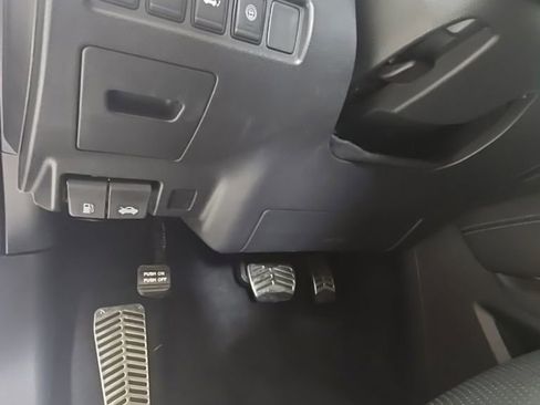 Used 2023 Nissan Murano SL w/ SL Moonroof Package FWD image 13