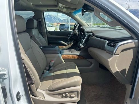 Certified 2018 Chevrolet Tahoe Premier AWD/4WD image 16