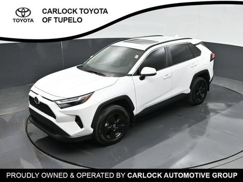Used 2025 Toyota RAV4 XLE w/ Convenience Package FWD image 72