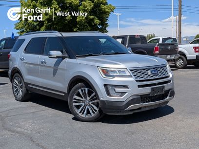 Used 2017 Ford Explorer Platinum