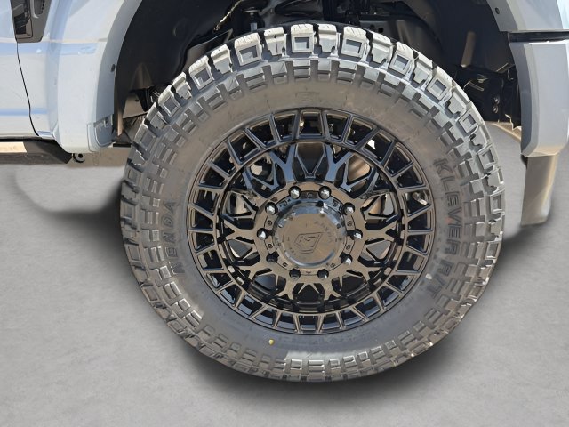 Used 2026 Ford F450 Platinum AWD/4WD image 9