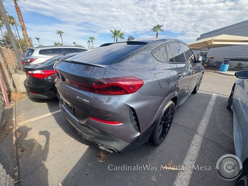 Used 2022 BMW X6 xDrive40i w/ M Sport Package AWD/4WD image 4