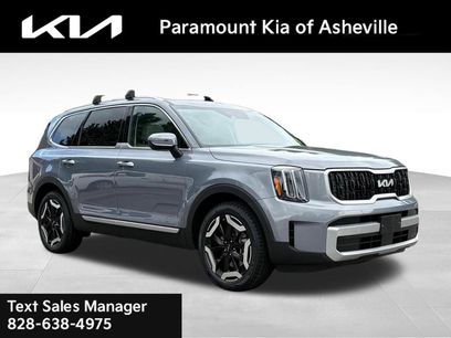 Used 2023 Kia Telluride EX w/ EX Captain's Chair Package