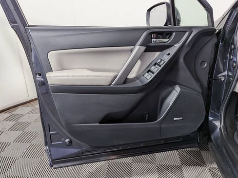 Used 2018 Subaru Forester 2.5i Limited AWD/4WD image 14