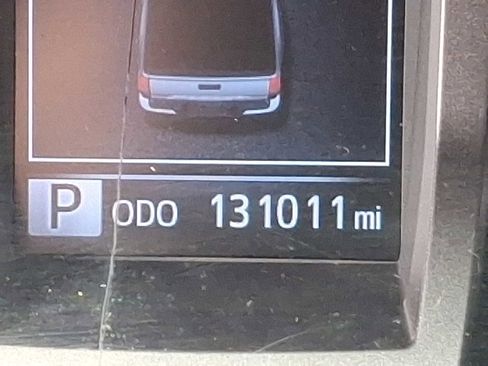 Used 2018 Toyota Tacoma TRD Sport image 22