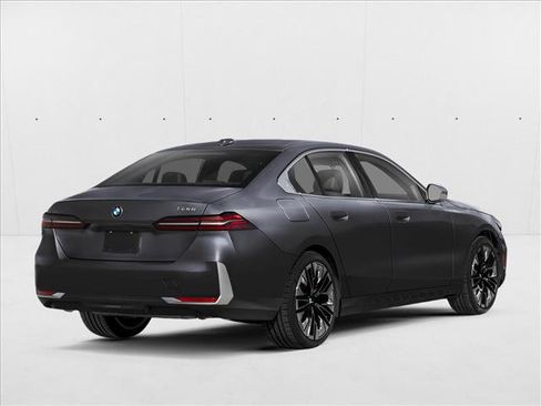 New 2026 BMW 530i xDrive image 2