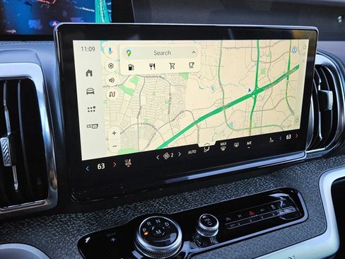 Used 2025 Ford Expedition Tremor image 13