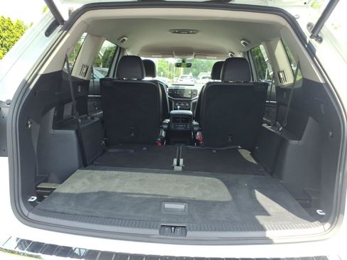 Certified 2022 Volkswagen Atlas SE FWD image 13