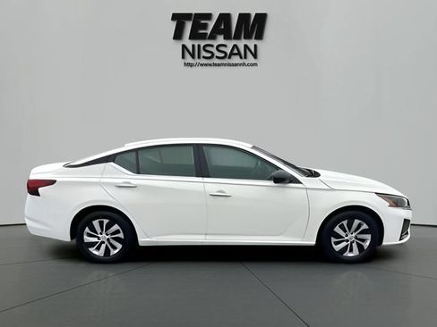 Certified 2025 Nissan Altima 2.5 S FWD image 27