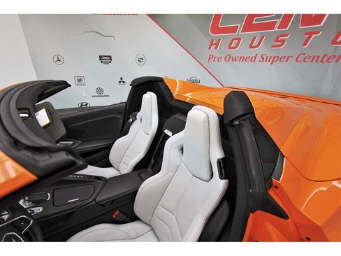 Used 2023 Chevrolet Corvette Stingray Convertible w/ 1LT image 27