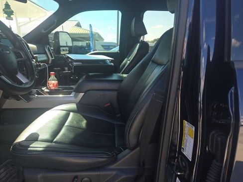 Certified 2022 Ford F250 Lariat w/ Lariat Value Package image 20